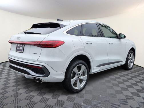 2025 Audi Q5 Premium Plus TFSI quattro S tronic