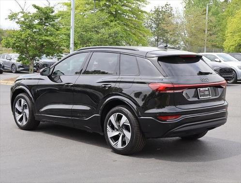 2025 Audi Q6 e-tron Premium Plus quattro