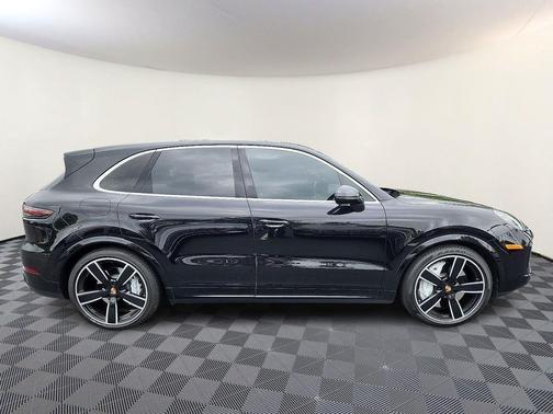 2020 Porsche Cayenne Turbo