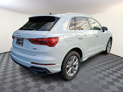 2025 Audi Q3 45 S line Premium Plus