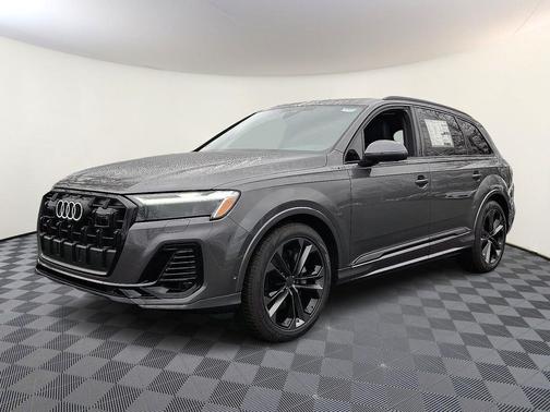 2026 Audi Q7 55 Premium Plus