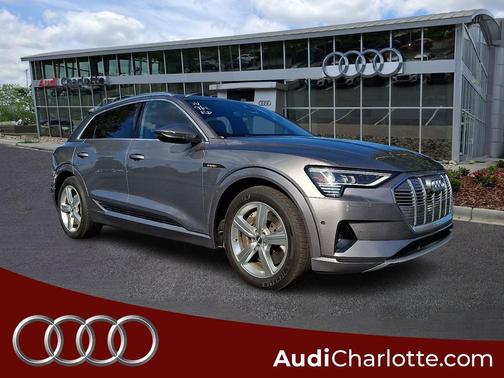 2019 Audi e-tron Premium Plus