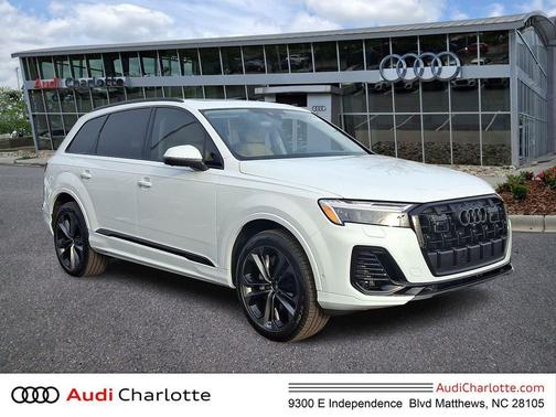 2026 Audi Q7 55 Premium Plus