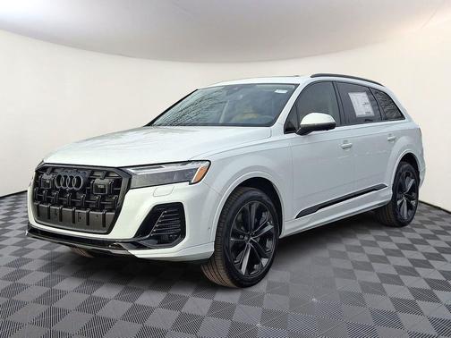 2026 Audi Q7 55 Premium Plus