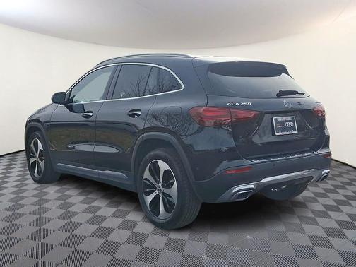 2025 Mercedes-Benz GLA 250 4MATIC