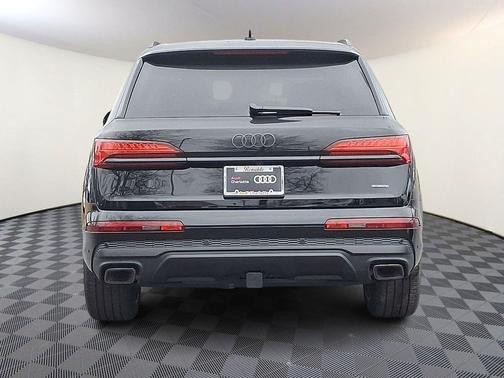 2026 Audi Q7 55 Premium Plus