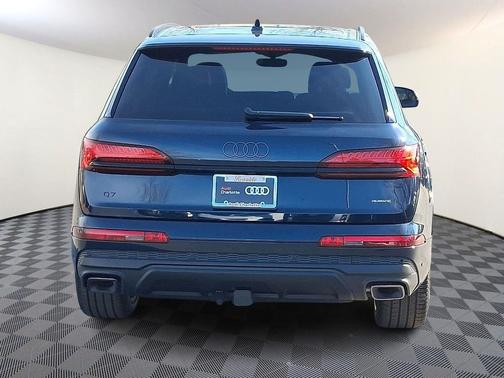 2026 Audi Q7 55 Premium Plus