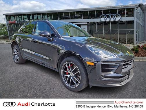 2022 Porsche Macan S