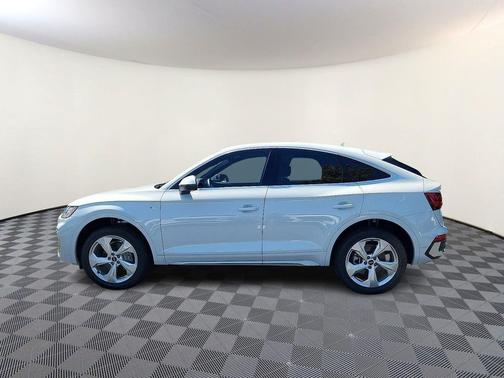 2024 Audi Q5 45 S line Premium Plus