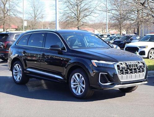 2025 Audi Q7 55 Premium Plus