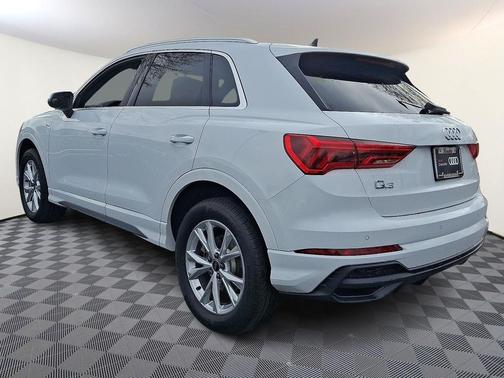 2025 Audi Q3 45 S line Premium Plus