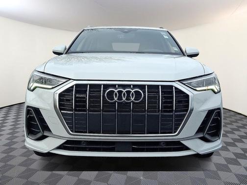 2025 Audi Q3 45 S line Premium Plus