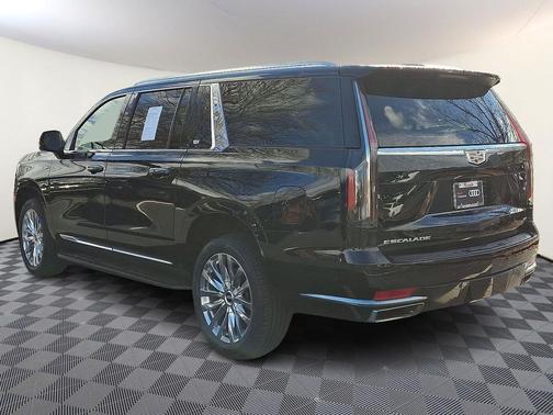 2024 Cadillac Escalade ESV Premium Luxury