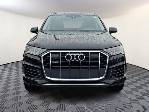 2024 Audi Q7 55 Premium Plus