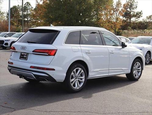 2025 Audi Q7 55 Premium Plus