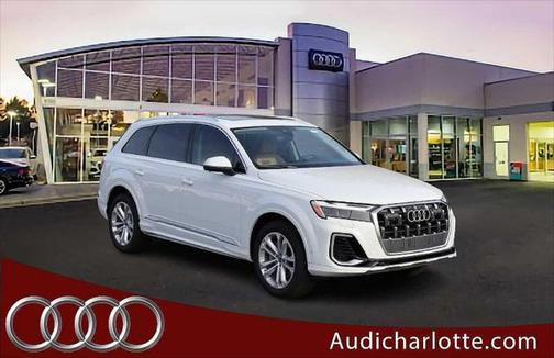 2025 Audi Q7 55 Premium Plus