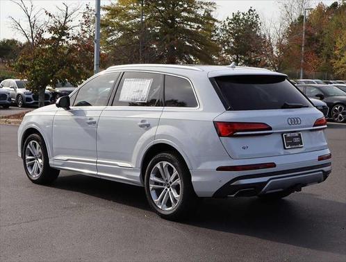 2025 Audi Q7 55 Premium Plus