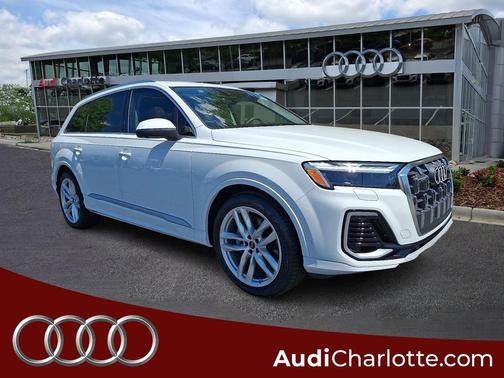 2025 Audi Q7 55 Premium Plus