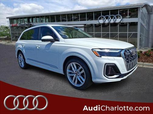 2025 Audi Q7 55 Premium Plus