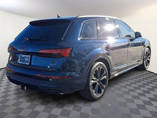 2026 Audi Q7 55 Premium Plus