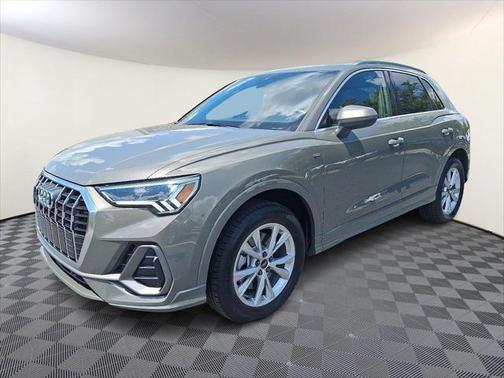 2025 Audi Q3 45 S line Premium Plus