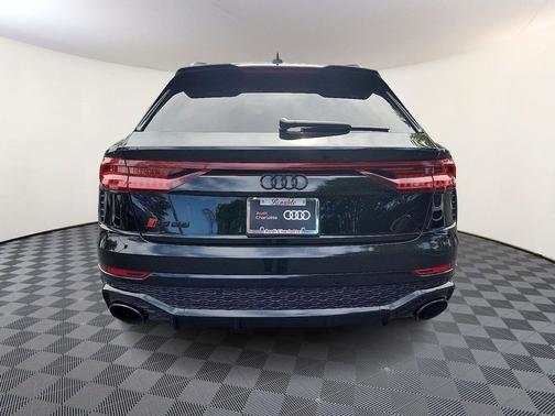 2022 Audi RS Q8 4.0T