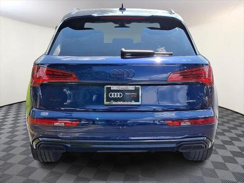 2024 Audi Q5 45 S line Prestige
