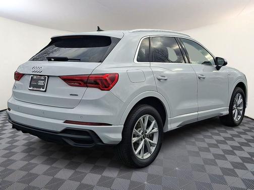 2025 Audi Q3 45 S line Premium Plus