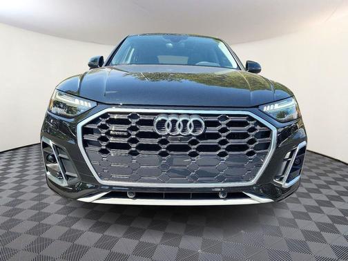 2024 Audi Q5 45 S line Prestige