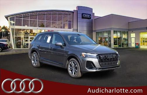2025 Audi Q7 45 Premium Plus