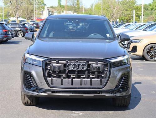 2025 Audi Q7 45 Premium Plus