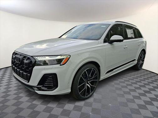 2025 Audi Q7 55 Prestige