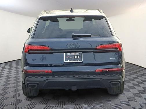 2026 Audi Q7 55 Premium Plus