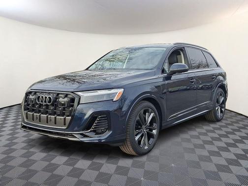 2026 Audi Q7 55 Premium Plus
