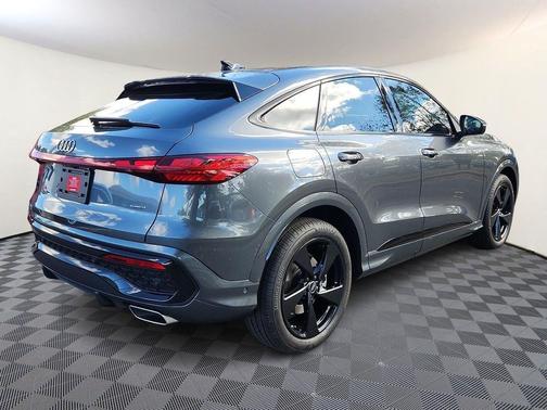 2025 Audi Q5 Prestige TFSI quattro S tronic