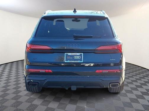 2026 Audi Q7 55 Premium Plus