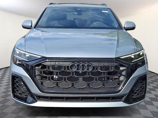 2025 Audi Q8 55 Premium Plus