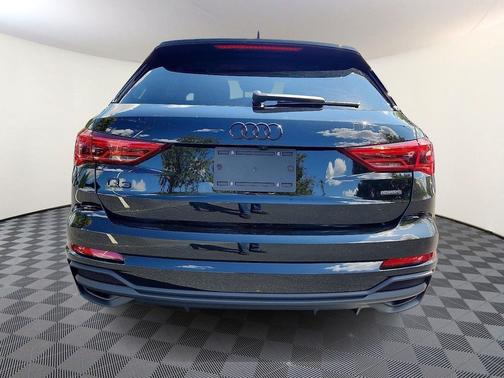 2025 Audi Q3 45 S line Premium Plus