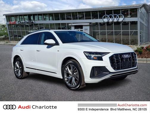 2023 Audi Q8 55 Premium Plus