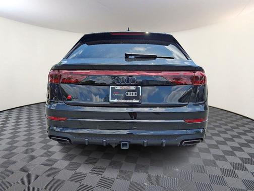 2025 Audi Q8 55 Prestige