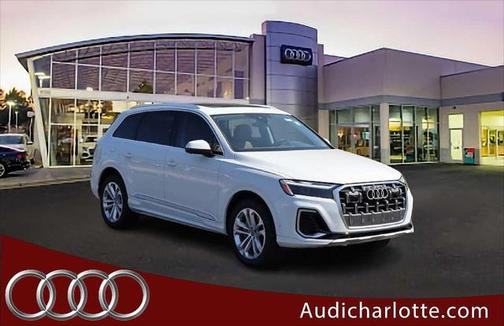 2025 Audi Q7 55 Premium Plus