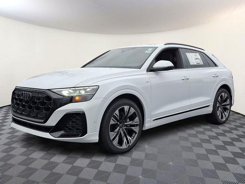 2026 Audi Q8 55 Premium Plus