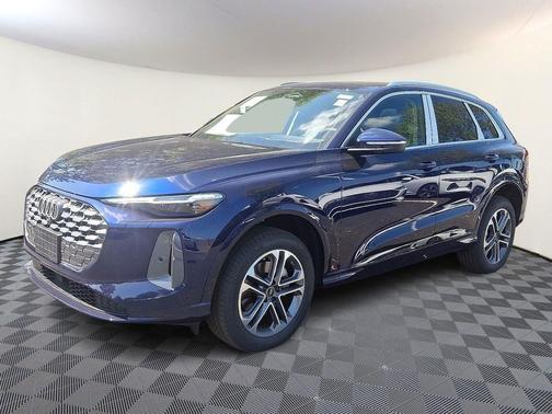 2025 Audi Q5 Premium Plus