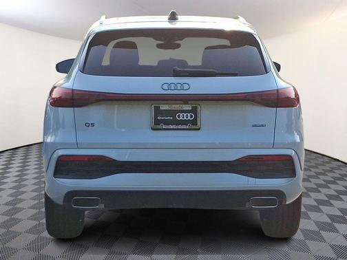 2025 Audi Q5 Premium