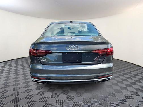 2024 Audi A4 45 S line Premium