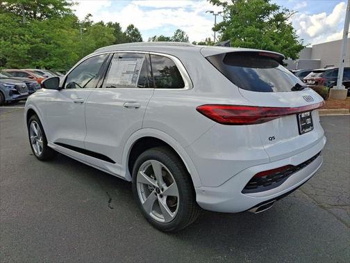 2025 Audi Q5 Premium Plus