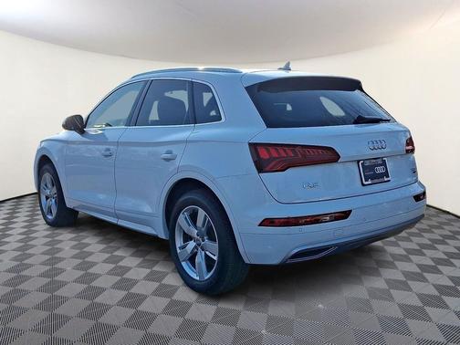 2018 Audi Q5 2.0T Premium Plus