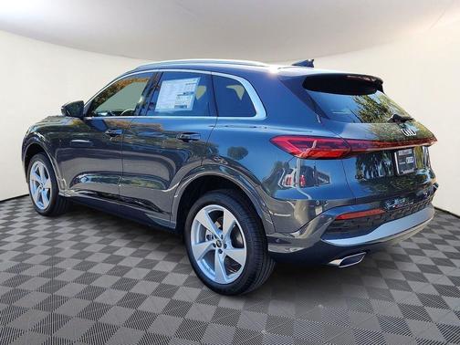 2025 Audi Q5 Premium Plus