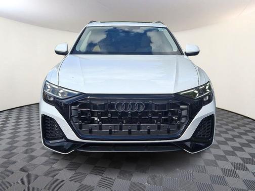 2025 Audi Q8 55 Prestige