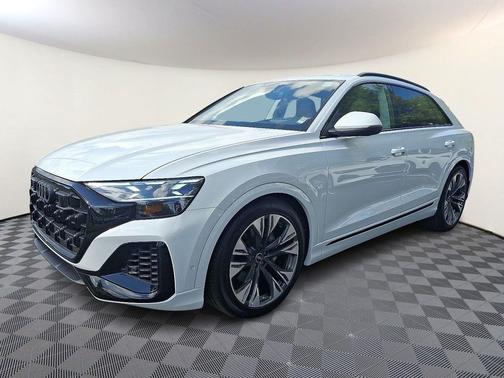 2025 Audi Q8 55 Prestige